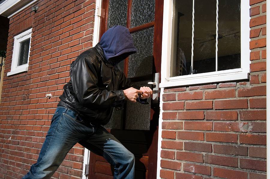 How a Locksmith Can Help You After A Home Burglary