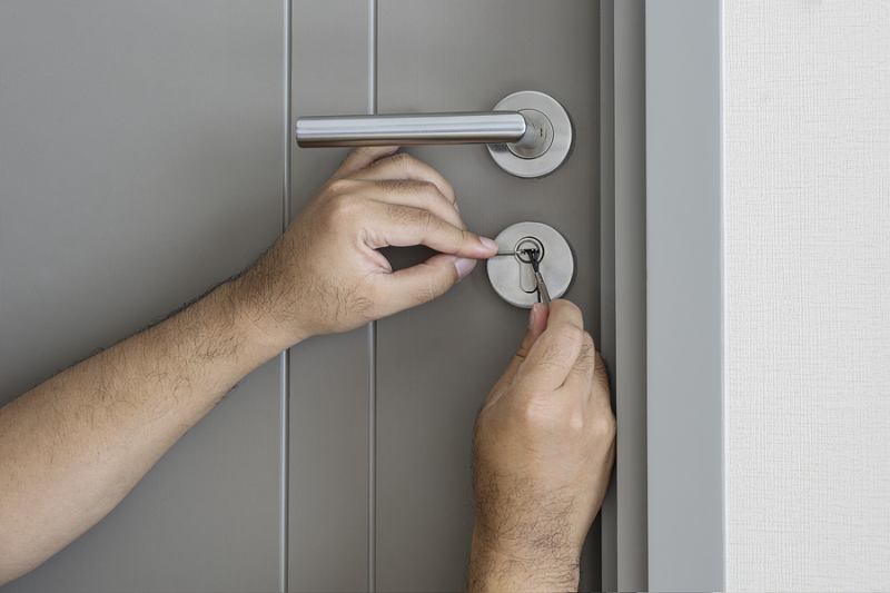 Can a Locksmith Open a House Door?