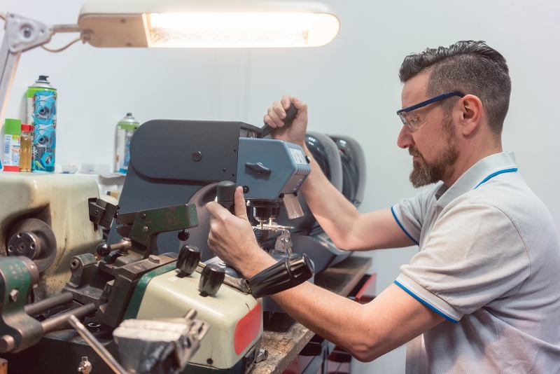 A Day in the Life of a Locksmith: What Really Happens During Emergency Calls