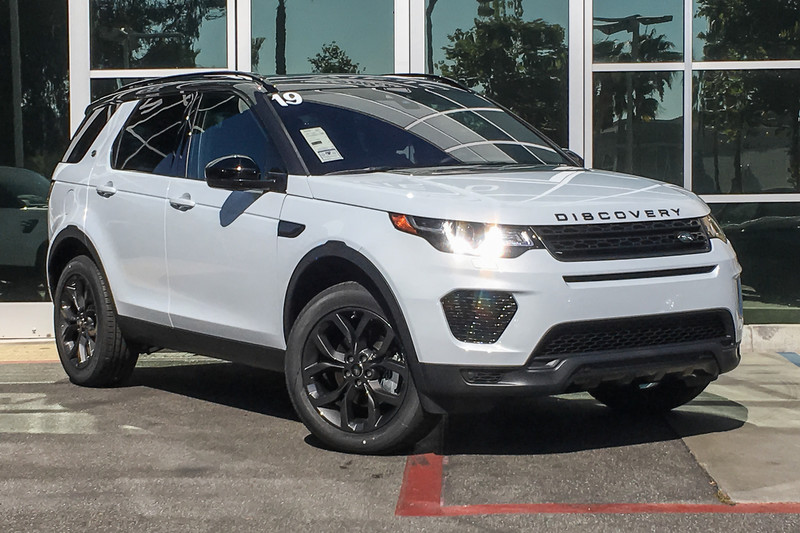 2019 Land Rover Discovery Review